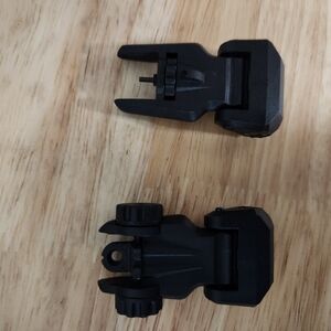 Black Tactical Flip-Up Sights